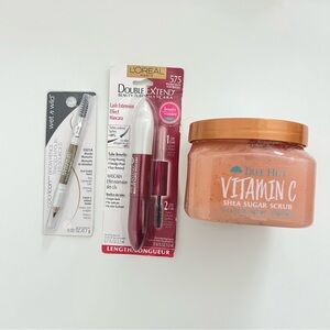 L'Oreal Mascara and Tree Hut Scrub Set
